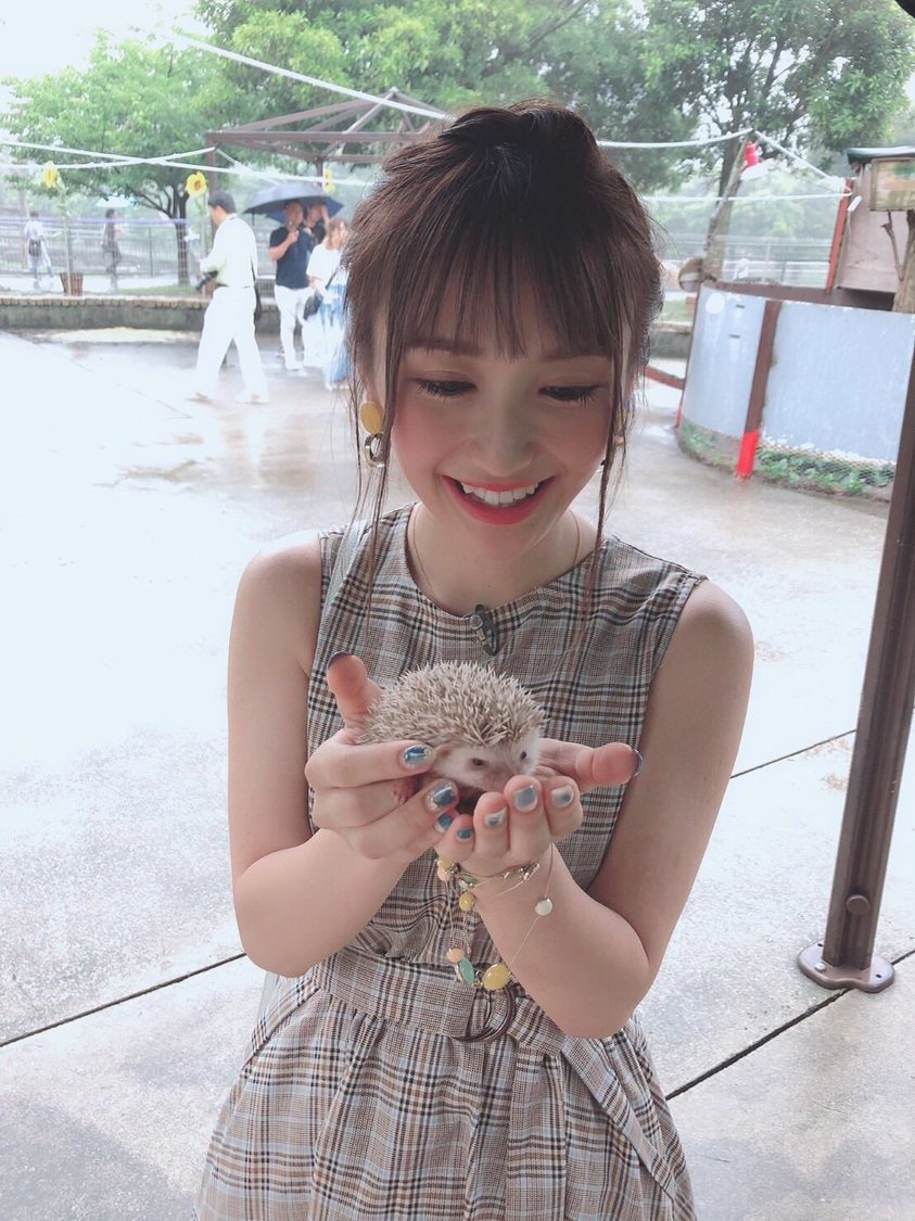 黒木ひかり、十味、伊藤愛真出演『おっとっと女子旅』より