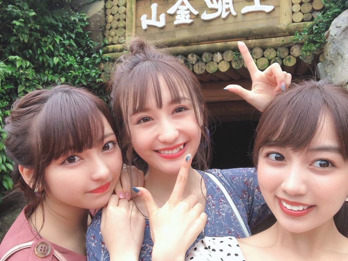 黒木ひかり、十味、伊藤愛真出演『おっとっと女子旅』より