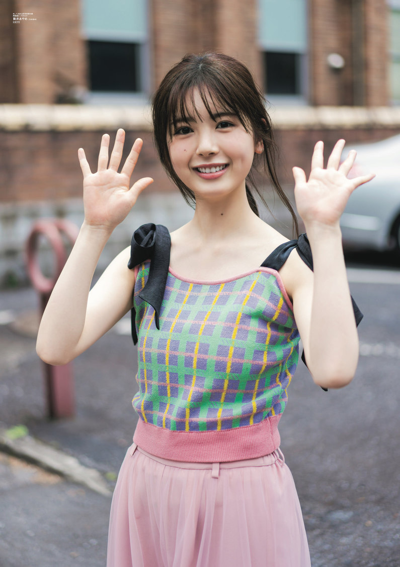 『B.L.T.2024年9月号』別冊付録：筒井あやめ（乃木坂46）　両面超ビッグポスター（裏）