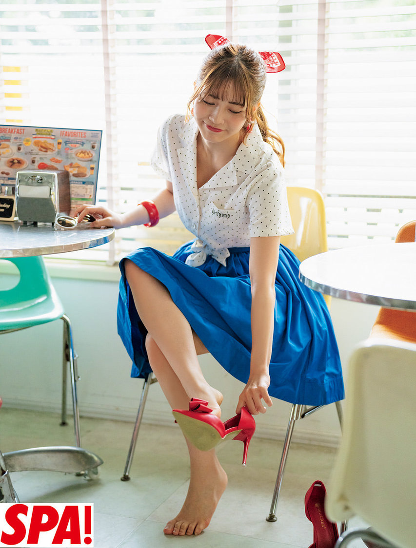 黒嵜菜々子『週刊SPA!』7月30日・8月2日 夏の合併号