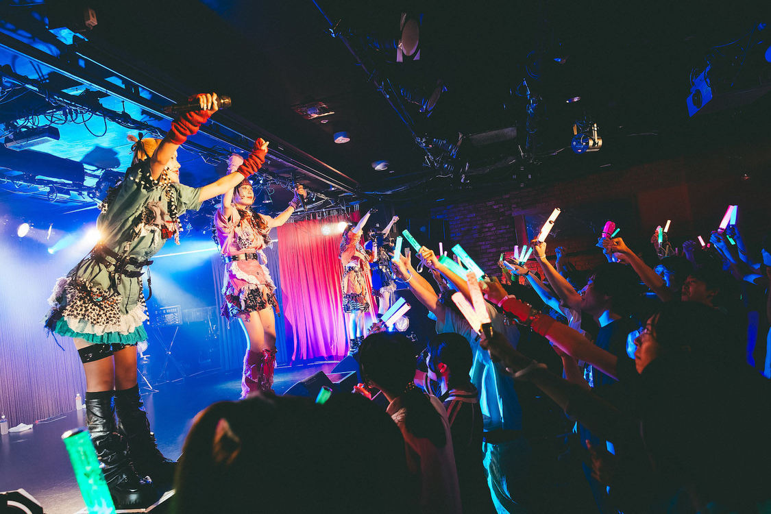 ゆるめるモ！＜ゆる松さん〜ゆるめるモ！が6つ子になったよ！〜＞下北沢シャングリラ（2024年7月24日）