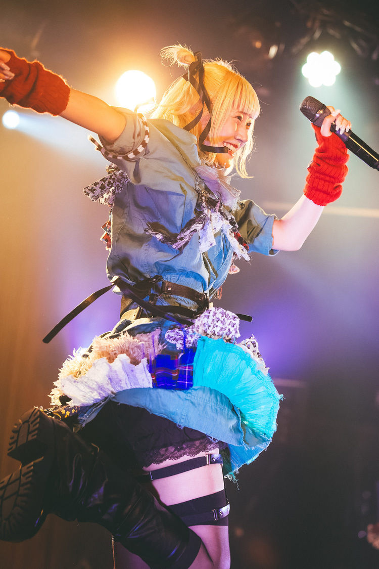 ゆるめるモ！＜ゆる松さん〜ゆるめるモ！が6つ子になったよ！〜＞下北沢シャングリラ（2024年7月24日）