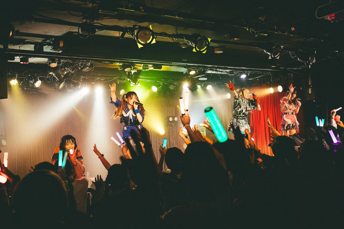 ゆるめるモ！＜ゆる松さん〜ゆるめるモ！が6つ子になったよ！〜＞下北沢シャングリラ（2024年7月24日）