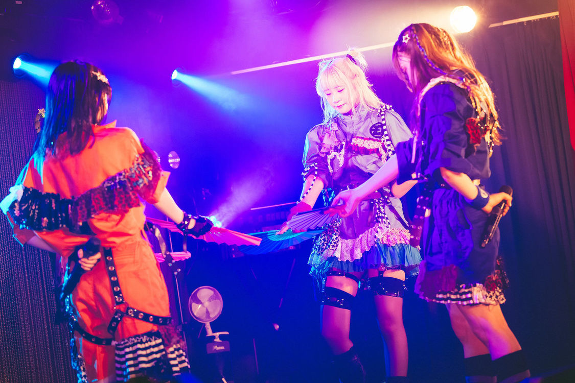 ゆるめるモ！＜ゆる松さん〜ゆるめるモ！が6つ子になったよ！〜＞下北沢シャングリラ（2024年7月24日）