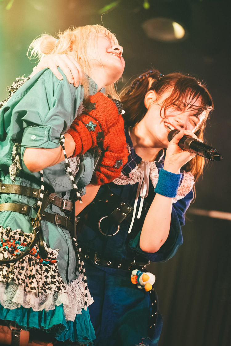 ゆるめるモ！＜ゆる松さん〜ゆるめるモ！が6つ子になったよ！〜＞下北沢シャングリラ（2024年7月24日）