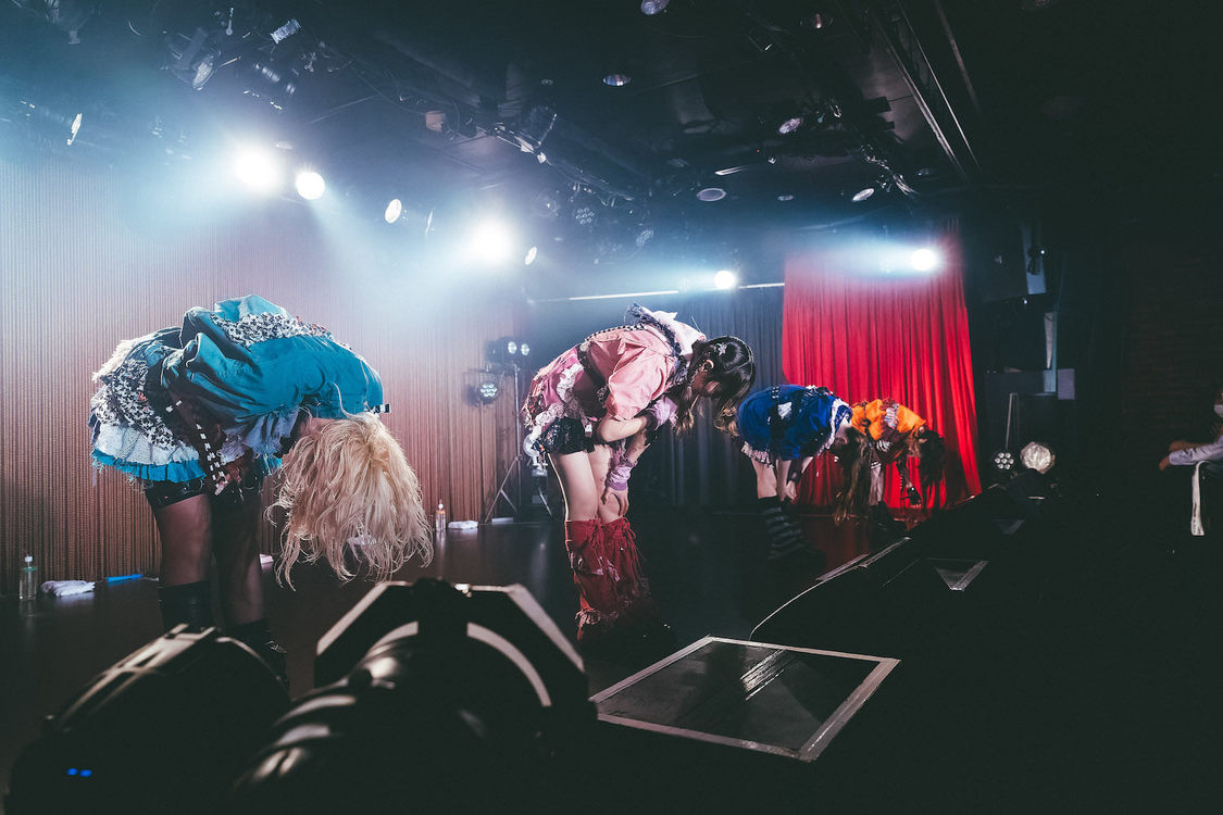 ゆるめるモ！＜ゆる松さん〜ゆるめるモ！が6つ子になったよ！〜＞下北沢シャングリラ（2024年7月24日）