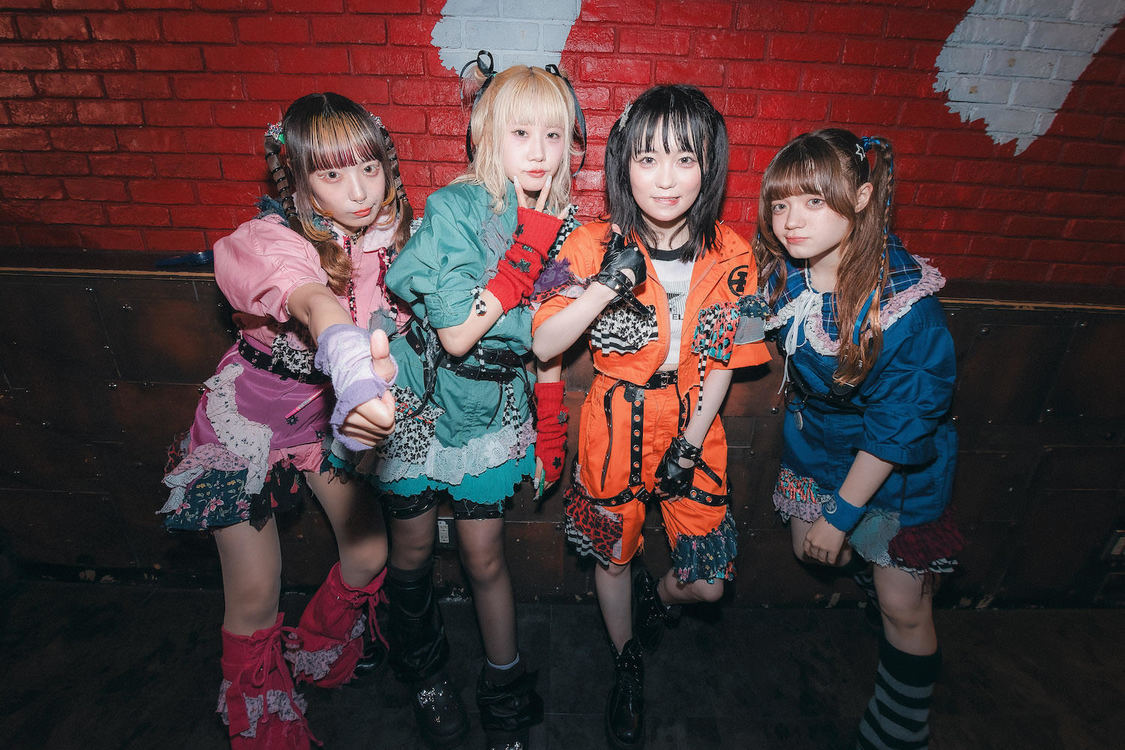 ゆるめるモ！＜ゆる松さん〜ゆるめるモ！が6つ子になったよ！〜＞下北沢シャングリラ（2024年7月24日）