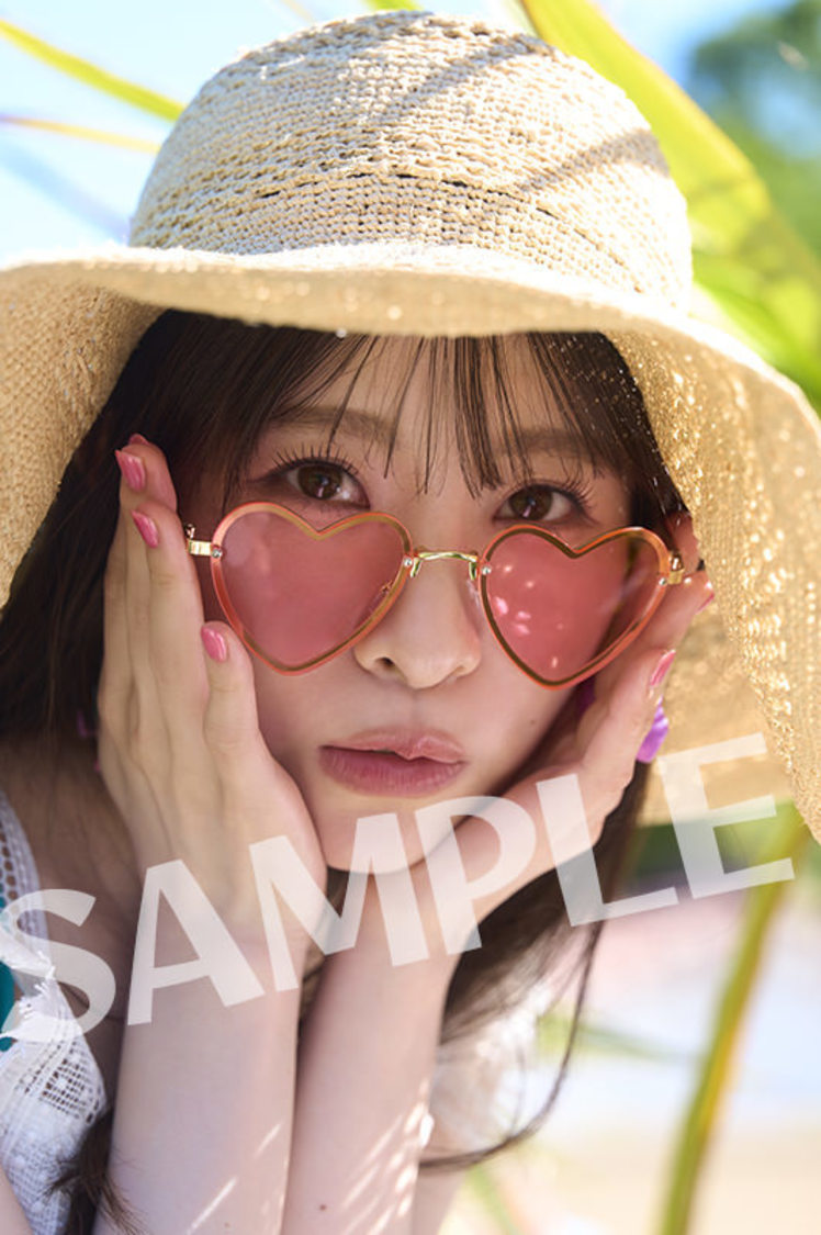 【アニメイト秋葉原店限定ブロマイド】遠野ひかる1st写真集 ハツヨイ