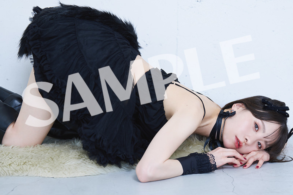 【AKIHABARAゲーマーズ本店限定ブロマイド】遠野ひかる1st写真集 ハツヨイ