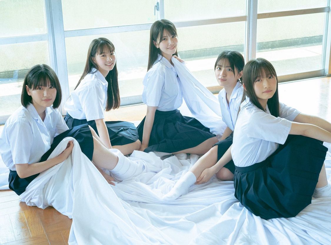 『B.L.T.2024年10月号』僕が見たかった青空Official Goods Shop特典ステッカー【絵柄B】