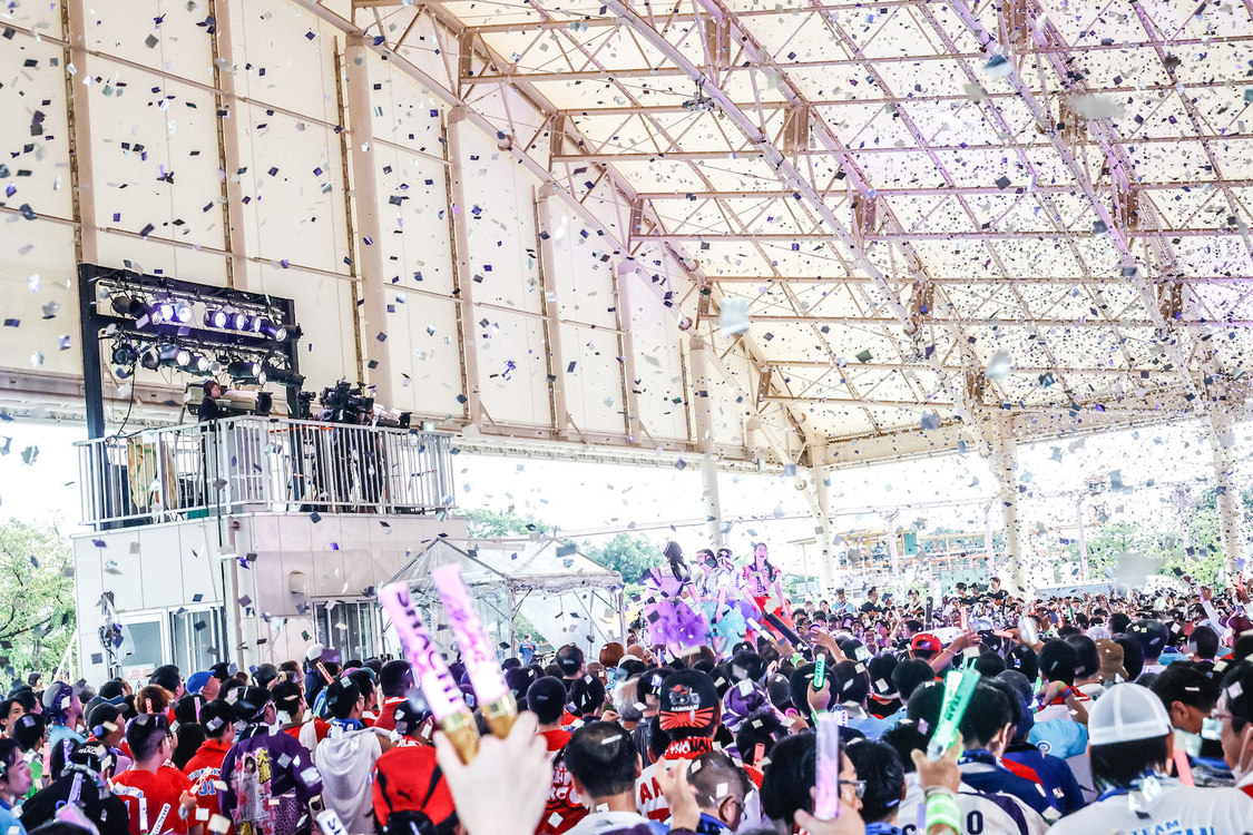 ＜SHACHI SUMMER 2024 〜サマースプラッシュ！やんちゃで自由な真夏の祭典〜＞東武動物公園 イベントステージHOLA!（2024年8月10日）