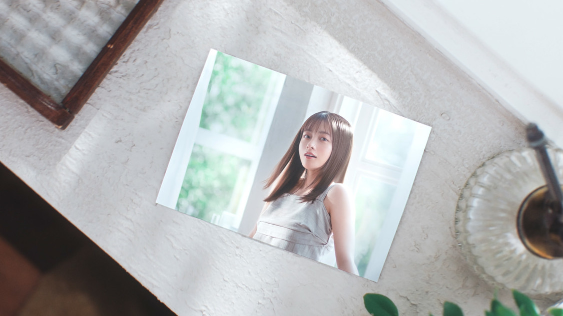 「ビオリス ピュアレタッチ」新TV-CM「ビオリス 写真みたいに篇」カットデータ