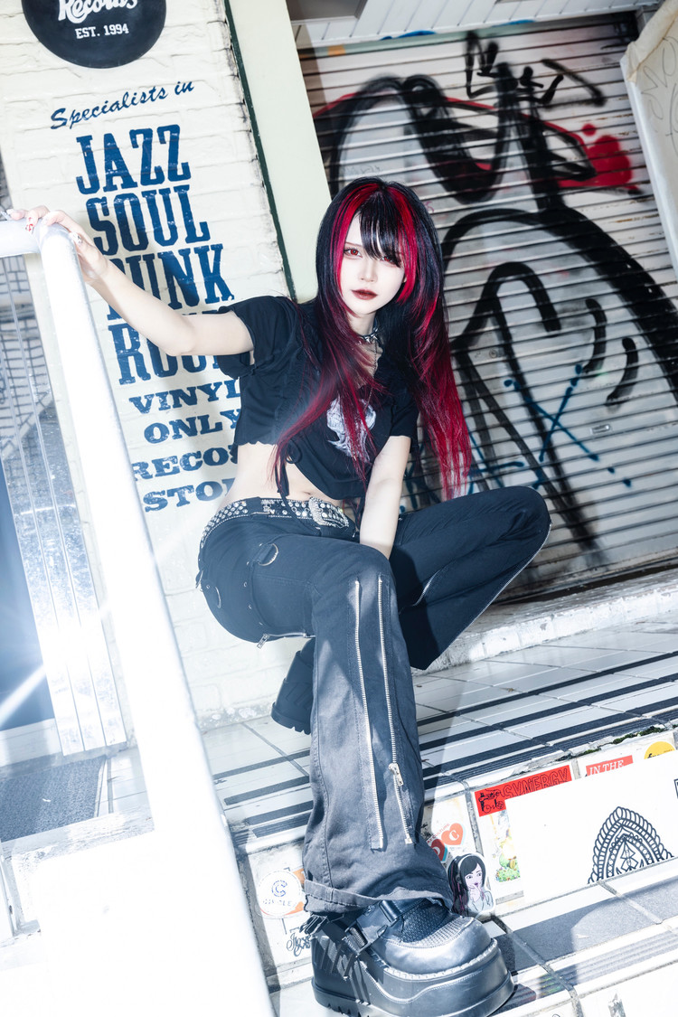 那月邪夢（MAD MEDiCiNE）