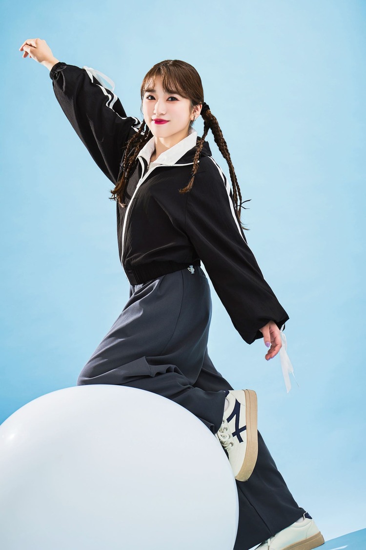 「SHEIN&NakoYabuki」カジュアルスタイル