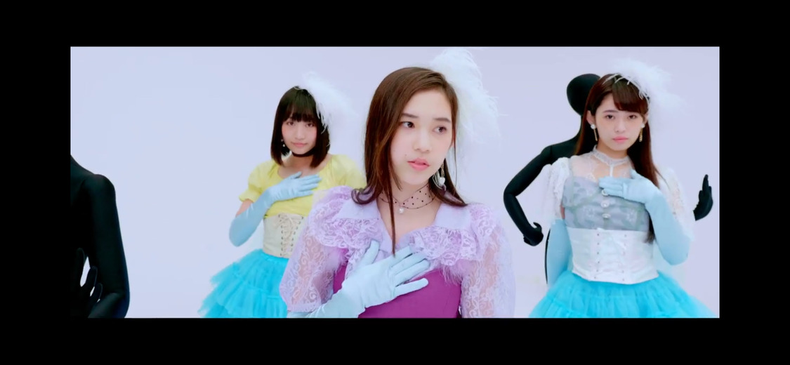 「淋しい熱帯魚」MVカット