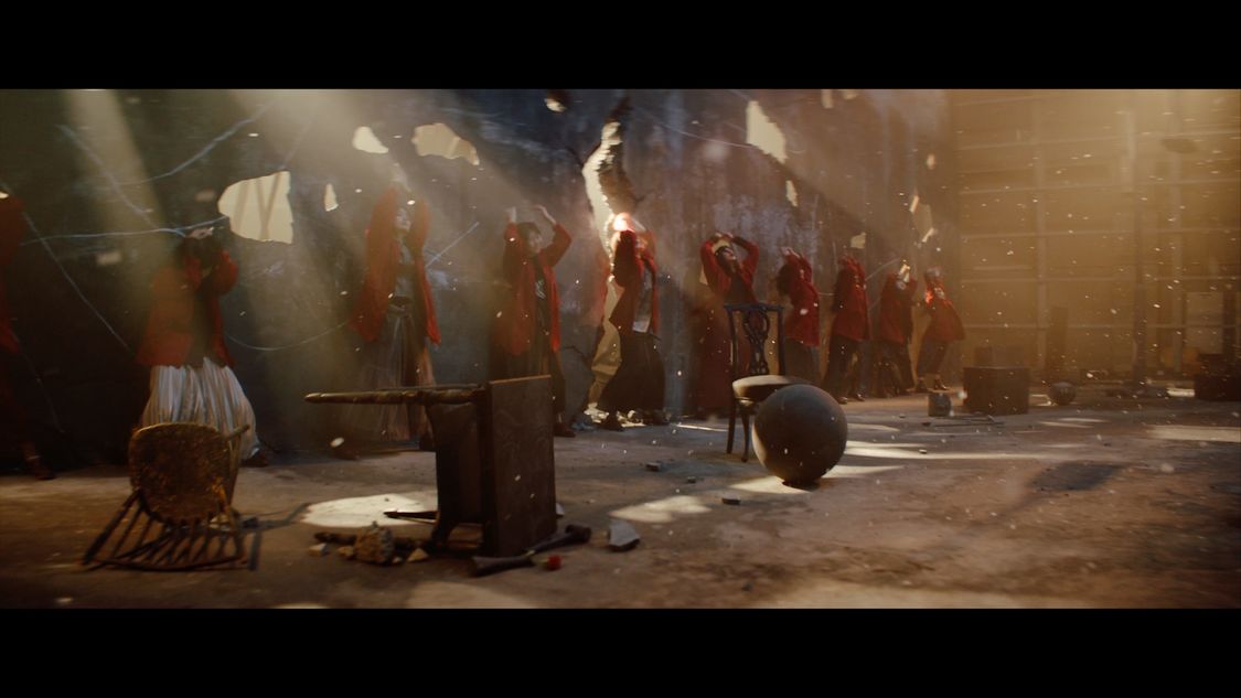 WHITE SCORPION「動く唇」MV場面写真（©OVERS）