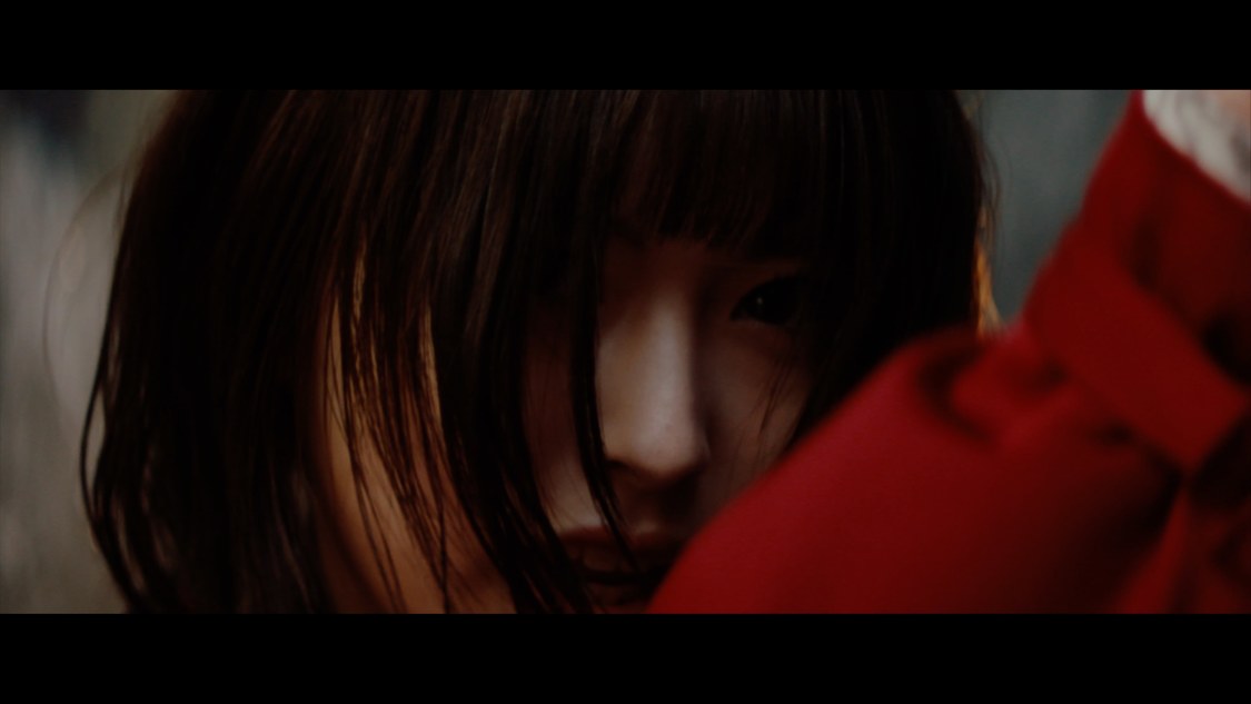 WHITE SCORPION「動く唇」MV場面写真（©OVERS）