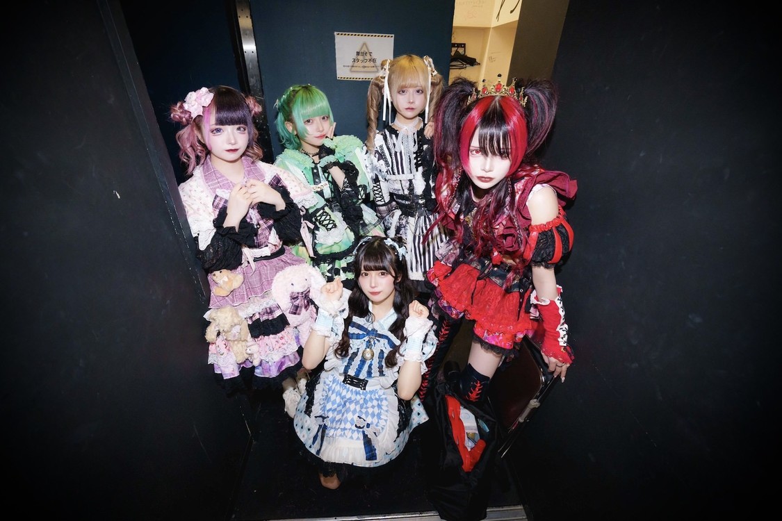 MAD MEDiCiNE＜Digital Mini Album「いちばん幸せな死に方。」東名阪Release Oneman Tour『Merry BAD END』＞下北沢シャングリラ（2024年8月31日）