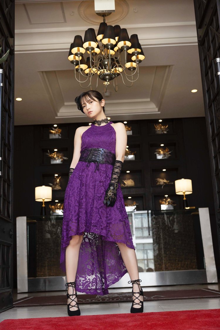 桃月なしこ『ヤングチャンピオン』アザーカット（(C)西條彰仁(秋田書店)）