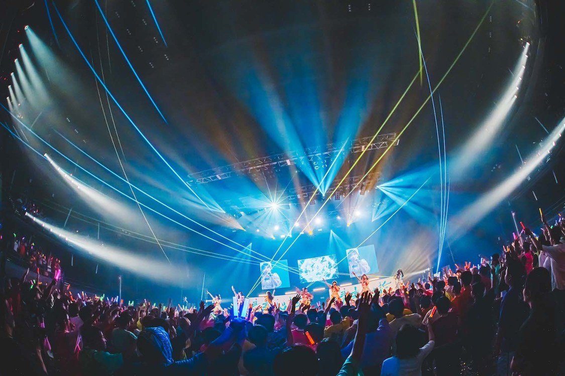 FES☆TIVE［ライブレポート］熱狂のお祭り騒ぎを起こしたTDCホールワンマン（2024年9月12日）