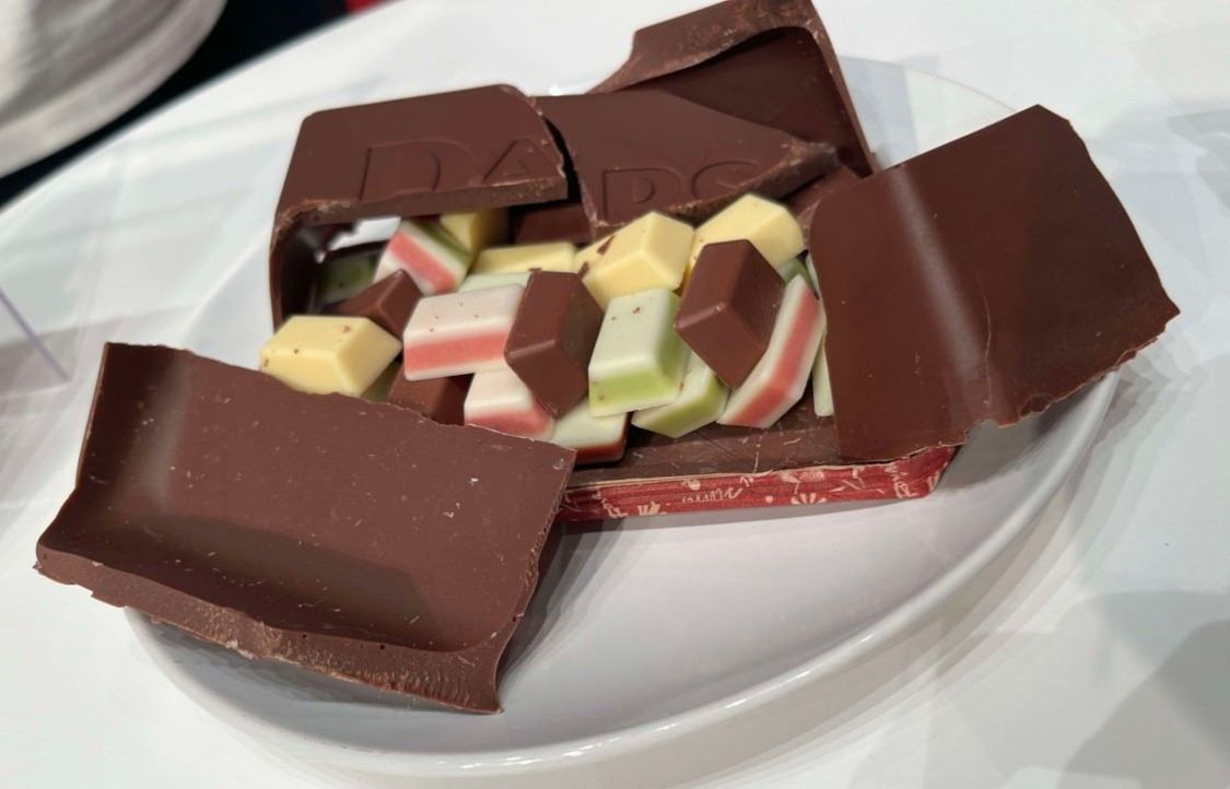 巨大ダース 割った後の商品画像