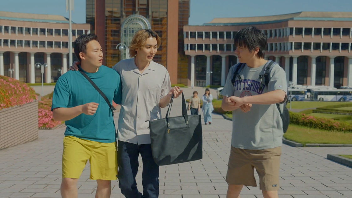 ©︎早坂啓吾・新潮社／ヤッたら終わる製作委員会