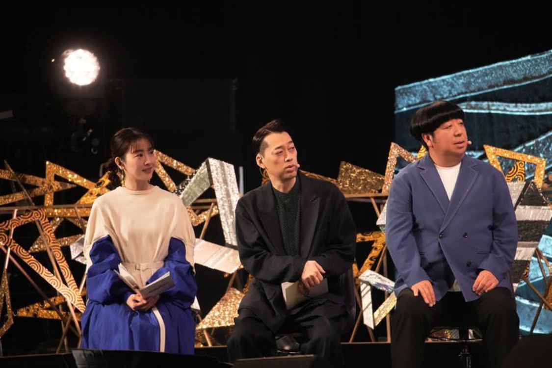 バナナマン＆三上真奈フジテレビアナウンサー（(c)オダイバ!!超次元音楽祭）