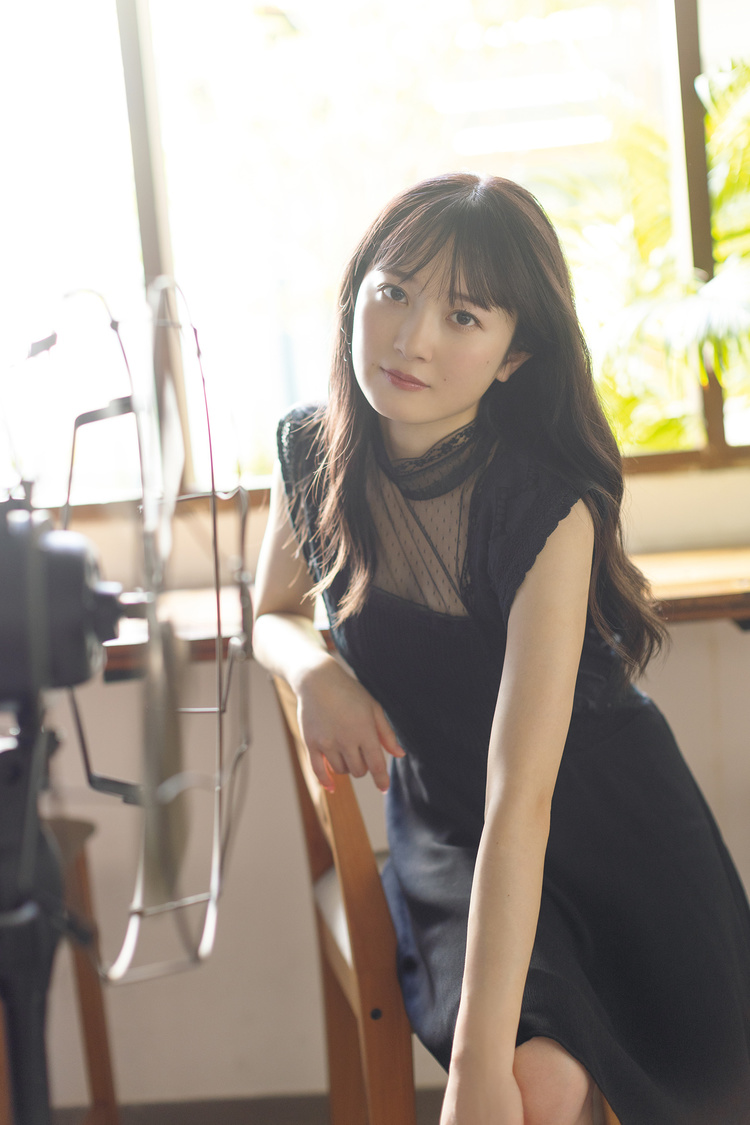 森戸知沙希デビュー10周年記念写真集『Co10r Moment』イメージカット