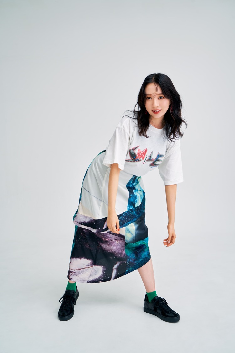佐藤詩織＆鈴本美愉 Sustainable Message Tシャツ