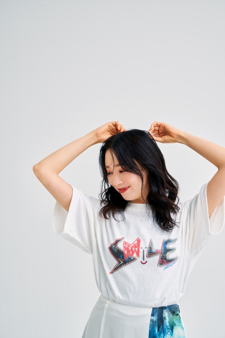 佐藤詩織＆鈴本美愉 Sustainable Message Tシャツ