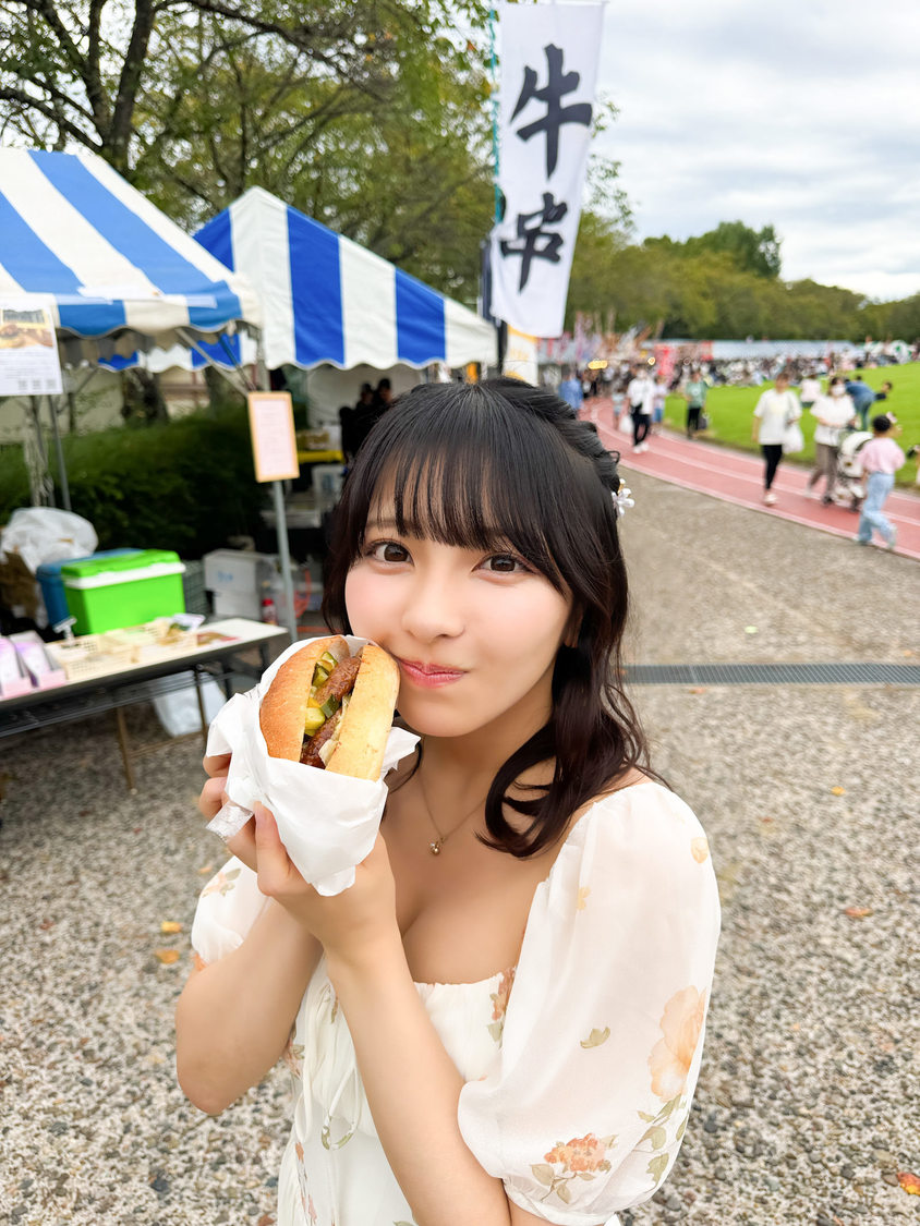 十味＜第32回 巨峰の王国まつり＞東御中央公園 芝生広場