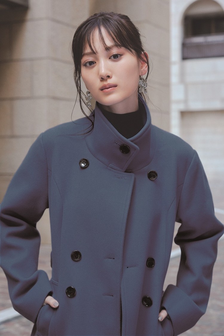 山下美月『RESEXXY』2024WINTER新ビジュアル