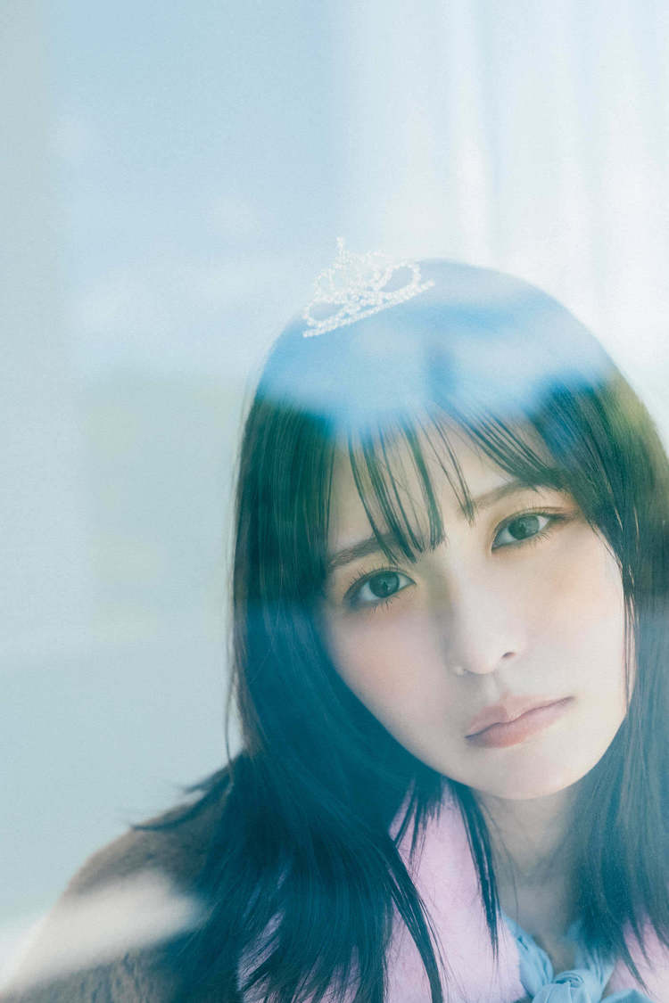 今号の撮り下ろしカット