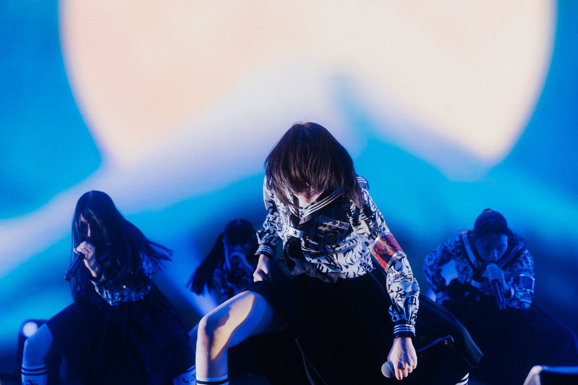 新しい学校のリーダーズ＜AG! Calling WORLD TOUR Part.II＞LA Hollywood Palladium（2024年10月20日／撮影：Lindsey Blane）