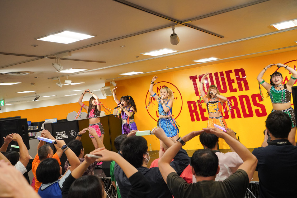 アップアップガールズ（仮）＜1st EP『Again!』リリース記念イベント＞タワーレコード錦糸町パルコ店（2024年10月23日）