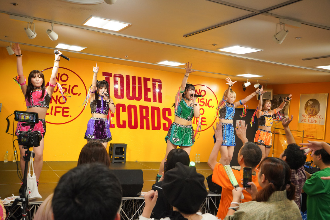 アップアップガールズ（仮）＜1st EP『Again!』リリース記念イベント＞タワーレコード錦糸町パルコ店（2024年10月23日）