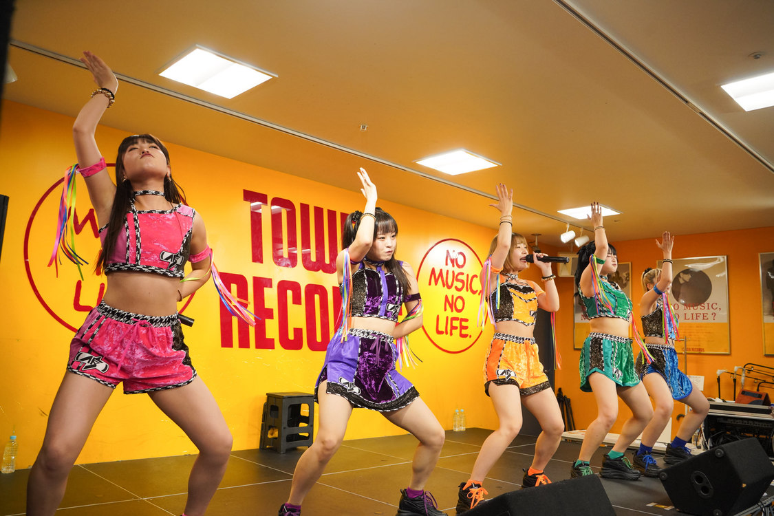 アップアップガールズ（仮）＜1st EP『Again!』リリース記念イベント＞タワーレコード錦糸町パルコ店（2024年10月23日）