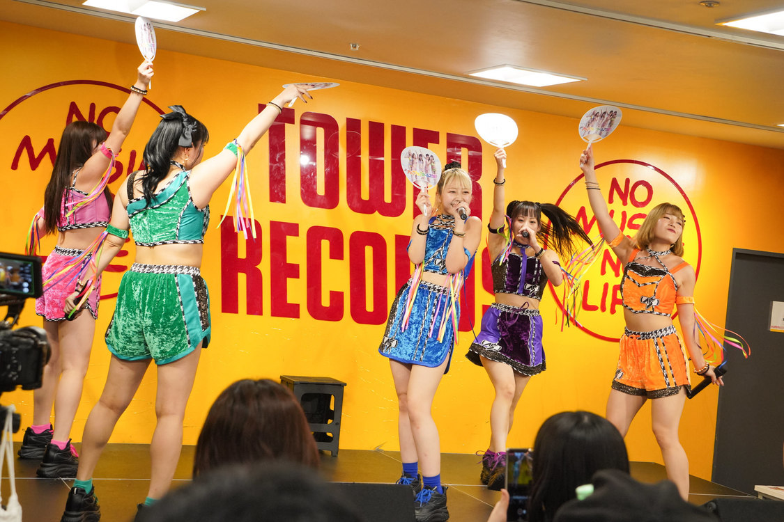 アップアップガールズ（仮）＜1st EP『Again!』リリース記念イベント＞タワーレコード錦糸町パルコ店（2024年10月23日）