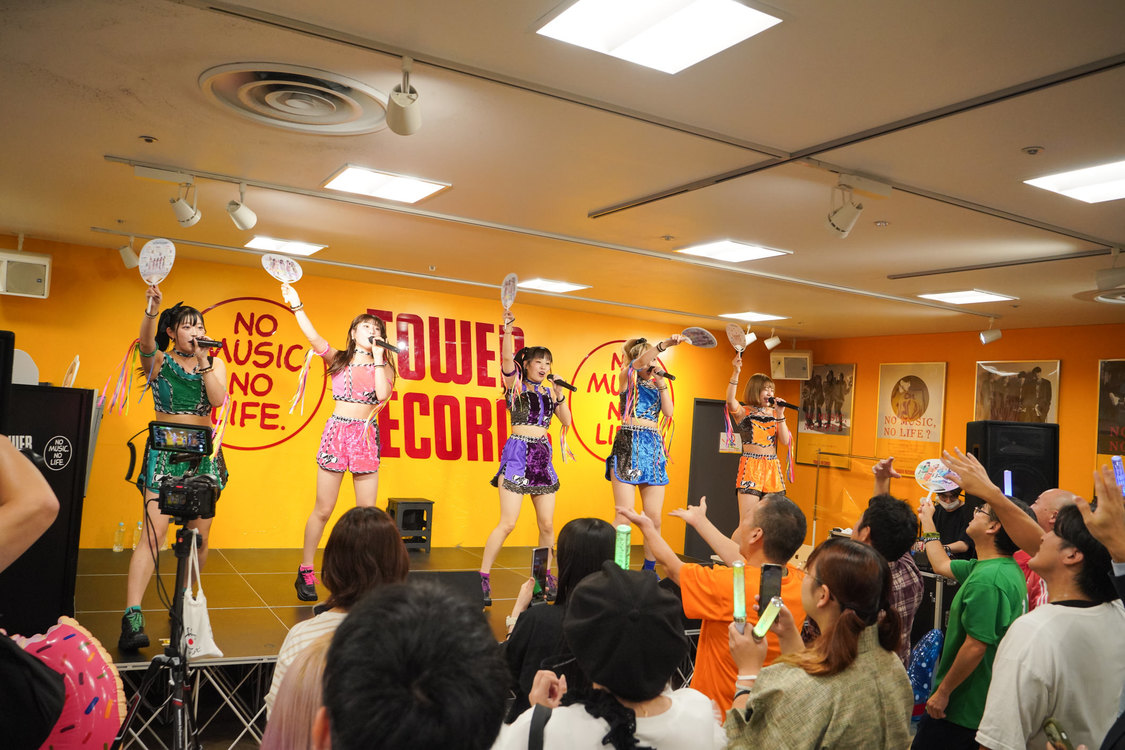アップアップガールズ（仮）＜1st EP『Again!』リリース記念イベント＞タワーレコード錦糸町パルコ店（2024年10月23日）