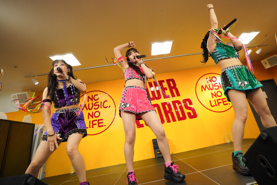 アップアップガールズ（仮）＜1st EP『Again!』リリース記念イベント＞タワーレコード錦糸町パルコ店（2024年10月23日）