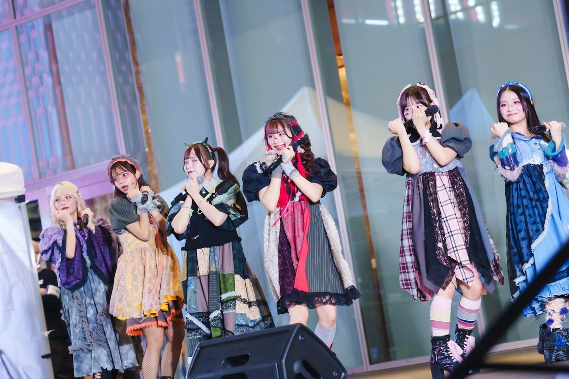 CANDY TUNE＜ハロウィンライブ＞歌舞伎町シネシティ広場 屋外ステージ（2024年10月27日）