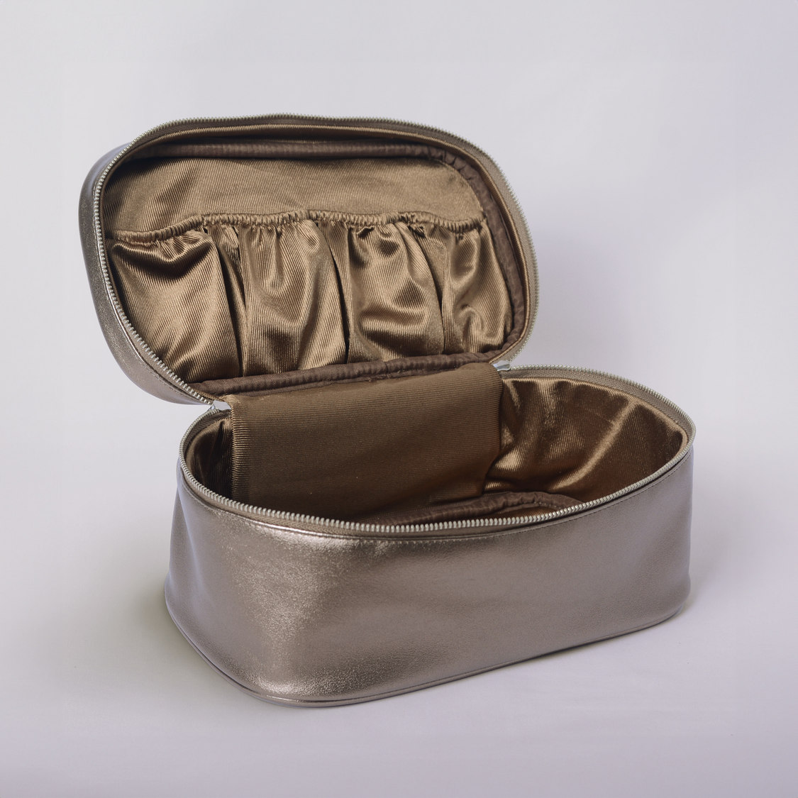 ランジェリーポーチ