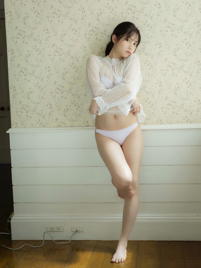 桃月なしこ『月刊エンタメ』12月・1月合併号アザーカット（撮影：佐賀章広）