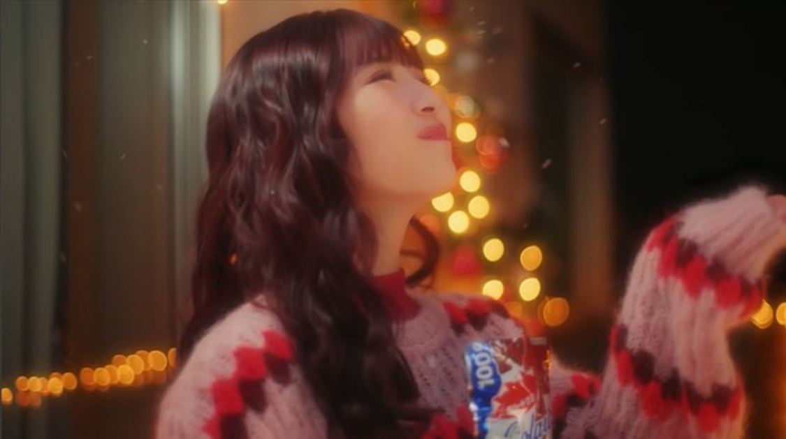 Web-CM「明治のグミときらめくクリスマス」篇