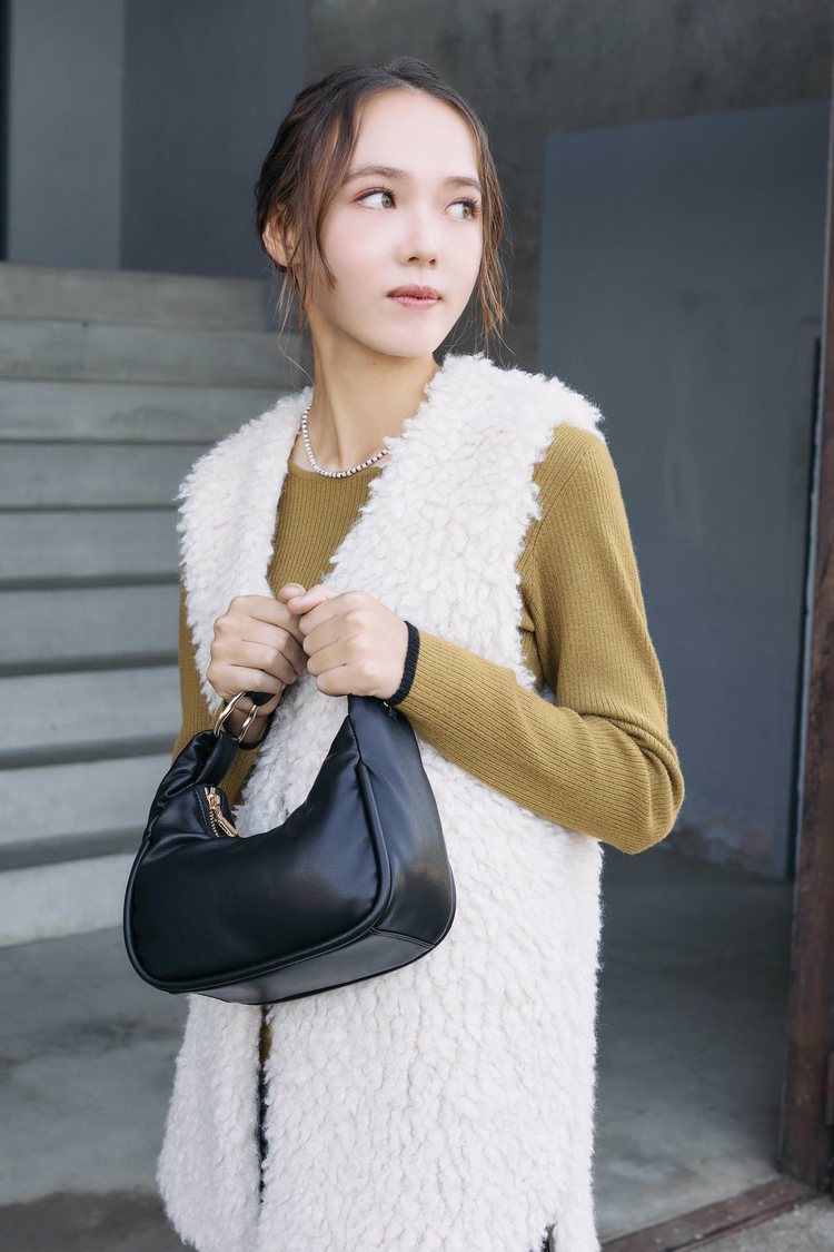 吉川エミリア「Green Parks」