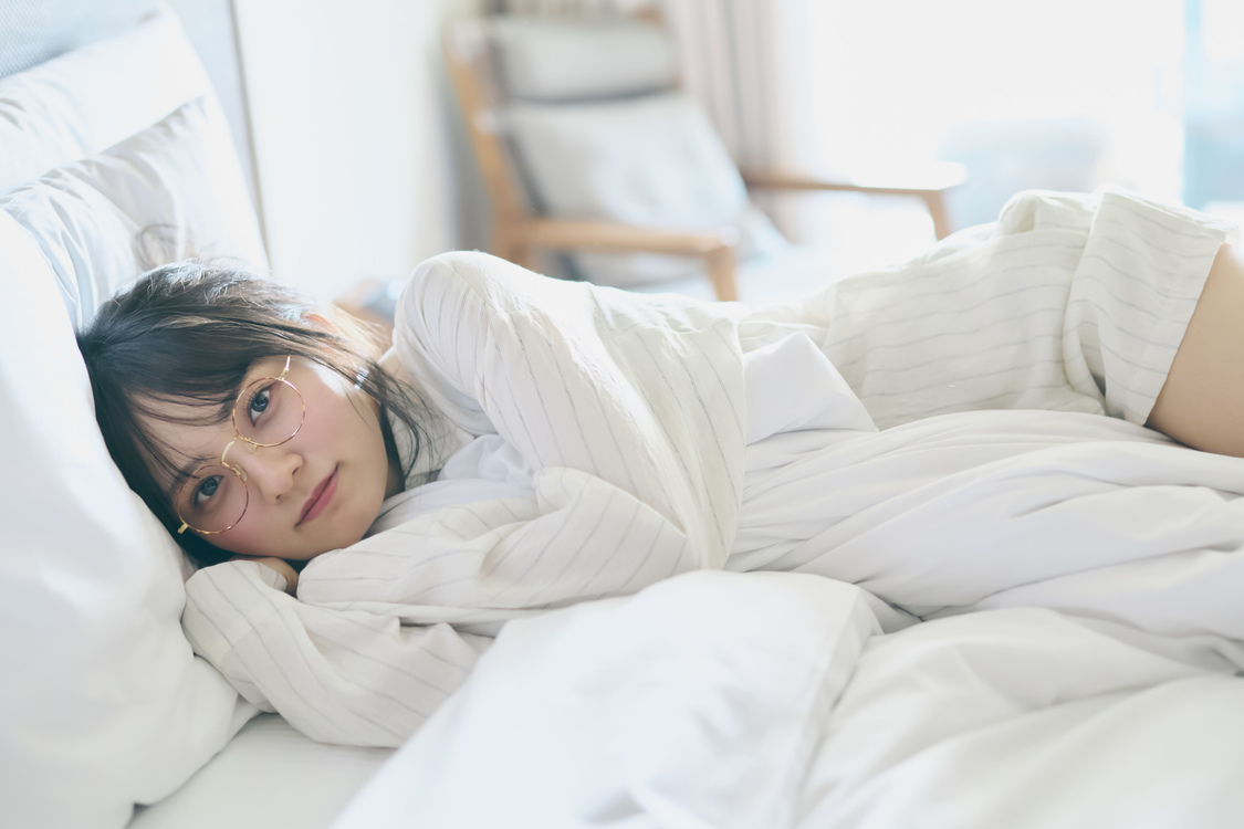 『水野舞菜1st写真集（タイトル未定）』（©KADOKAWA）