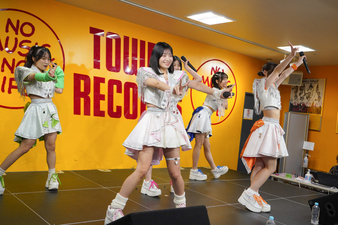 ＜アップアップガールズ（２）4th EP『EVER REMEMBER』リリース記念イベント＞タワーレコード錦糸町パルコ店（2024年11月19日）