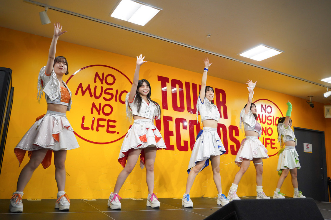 ＜アップアップガールズ（２）4th EP『EVER REMEMBER』リリース記念イベント＞タワーレコード錦糸町パルコ店（2024年11月19日）