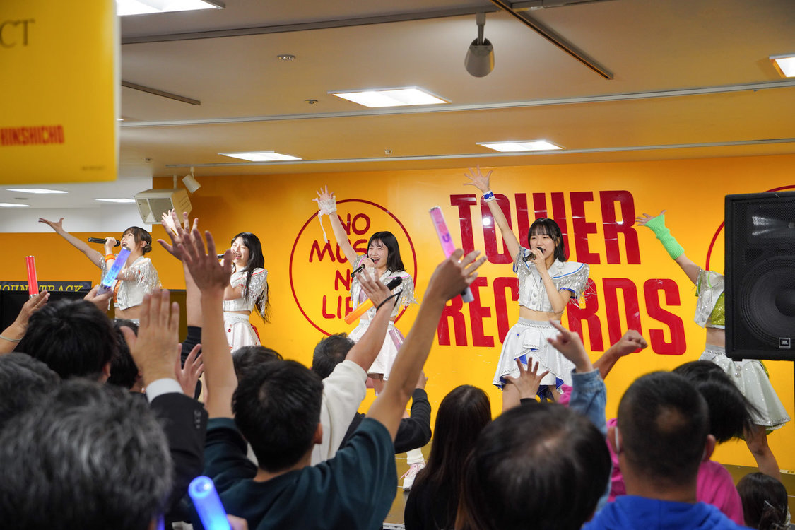 ＜アップアップガールズ（２）4th EP『EVER REMEMBER』リリース記念イベント＞タワーレコード錦糸町パルコ店（2024年11月19日）