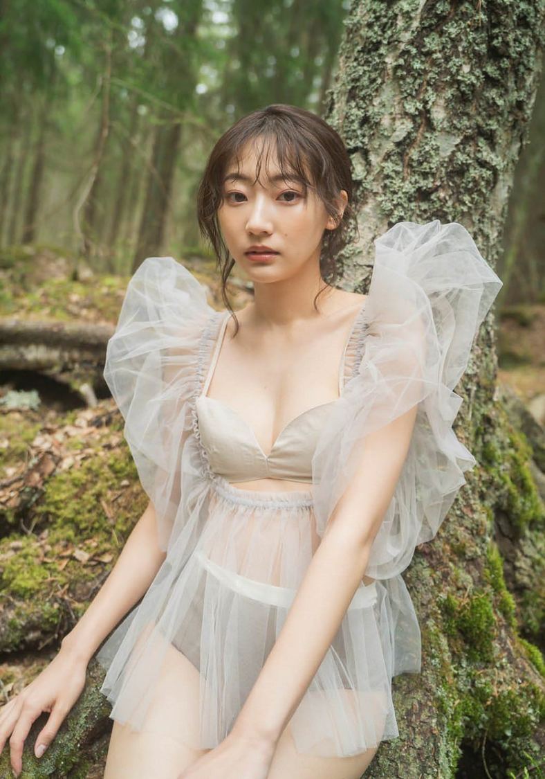 『武田玲奈10周年記念写真集 SISU』セブンネットショッピング特典生写真